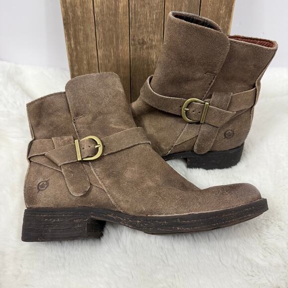 Women's Born Brown Distress Ankle‎ Bootie Size 7 - Picture 1 of 7